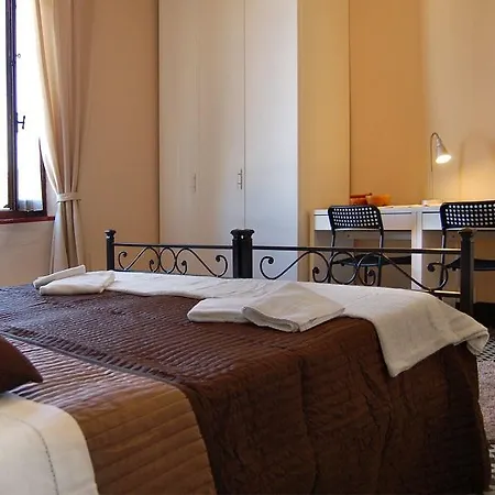 Casa Dei Servi Gasthuis *
