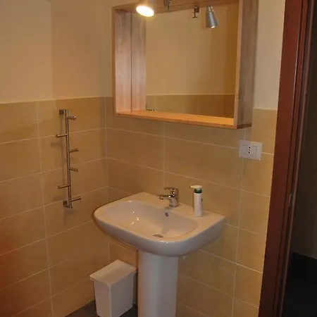 Casa Dei Servi *