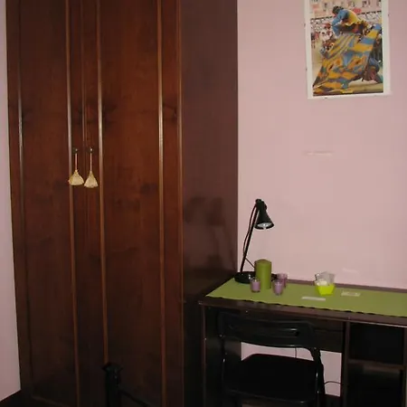 Casa Dei Servi Gasthuis *